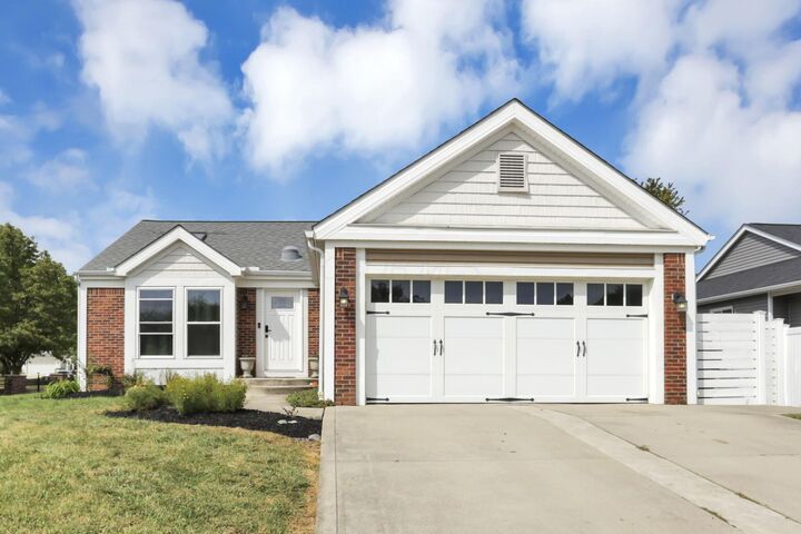 4378 Charleston Ridge Court  Grove City OH 43123 photo