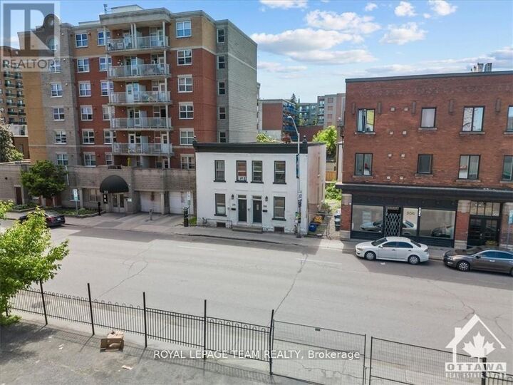 Property Photo: 308 Cumberland Street ON K1N 7H9
