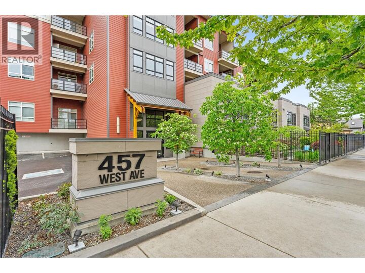 Property Photo: 457 West Avenue 111 BC V1Y 4Z3