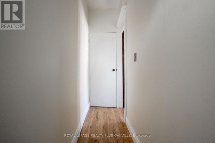 Property Photo:  58 Lorne Avenue  ON L8M 2X8 