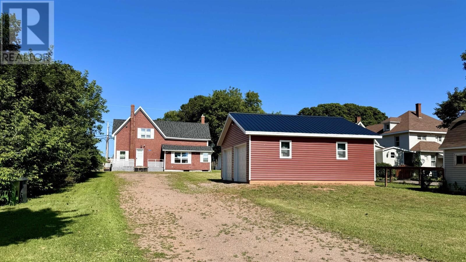 Property Photo: 222 Central Street PE C0B 2B0