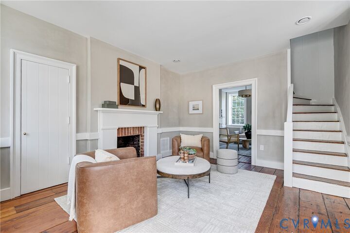 Property Photo: 2501 E Grace Street VA 23223