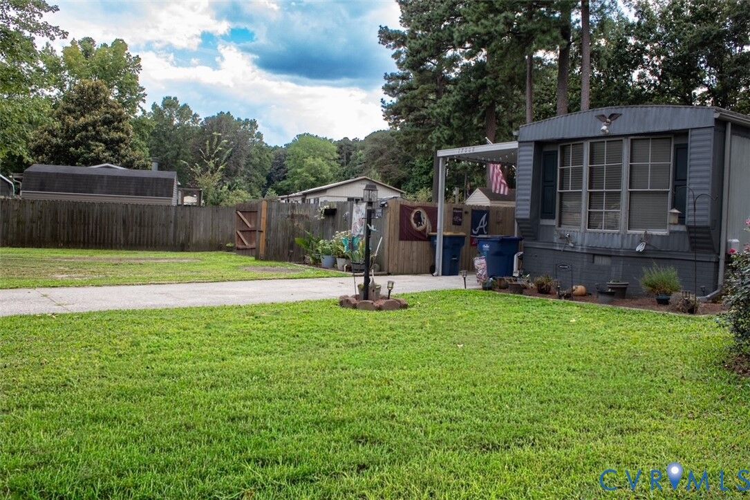 Property Photo: 17008 Swift Bluff Court VA 23834