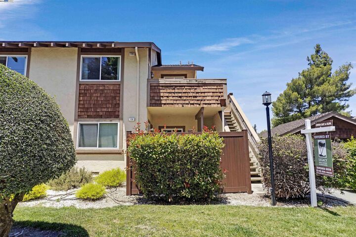 Property Photo: 136 Hackamore Ln CA 94539