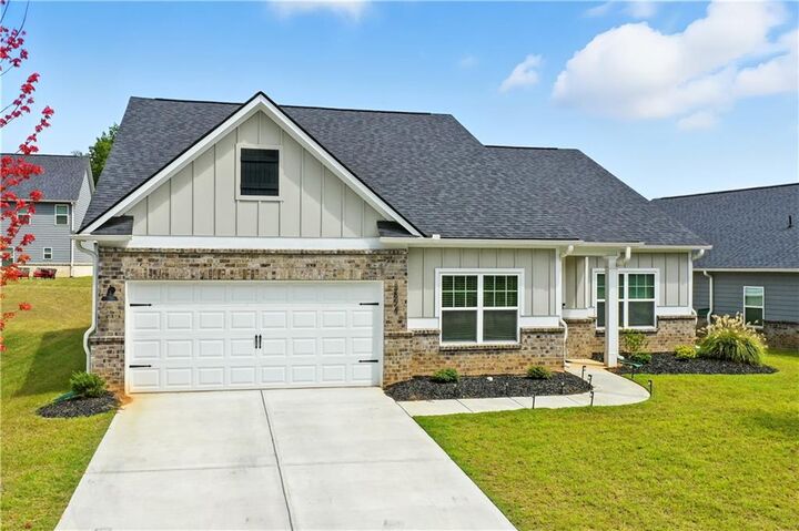 Property Photo: 3894 Saddle Bag Court GA 30019