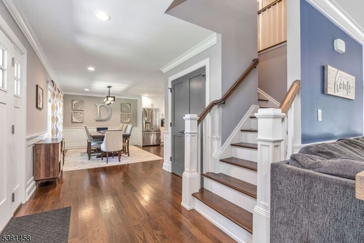 Property Photo: 2205 Redwood Rd NJ 07076