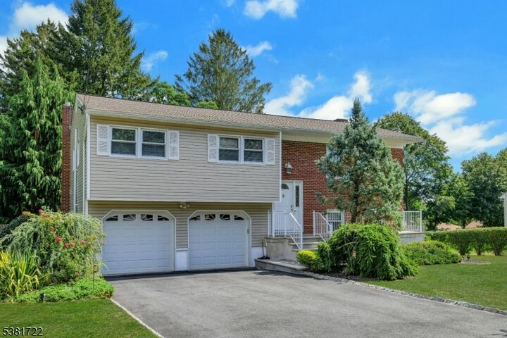 Property Photo: 32 Highview Ter NJ 07869