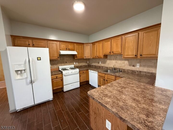 Property Photo: 45 Cherry St NJ 07202