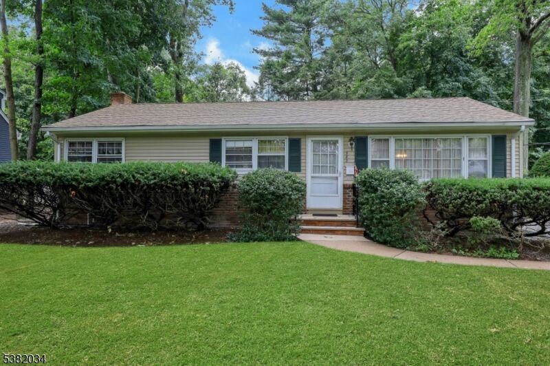 Property Photo: 382 S Pleasant Ave NJ 07450