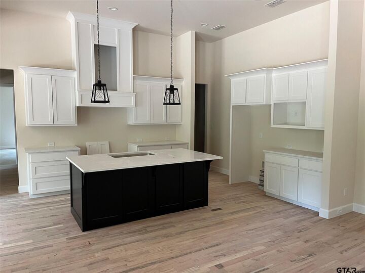 Property Photo: 543 Private Road 6305 TX 75773