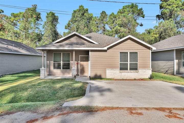 Property Photo: 12534 Andwood Street TX 77318