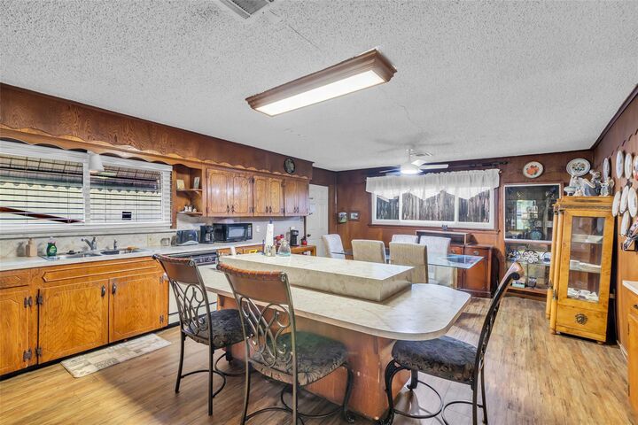 Property Photo: 7307 Parsons Street TX 77012