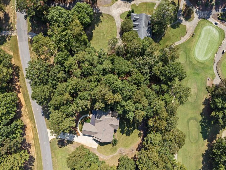 Property Photo: 1871 Club Drive GA 30642