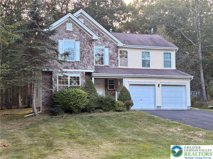 Property Photo: 2146 Bedford Drive PA 18324