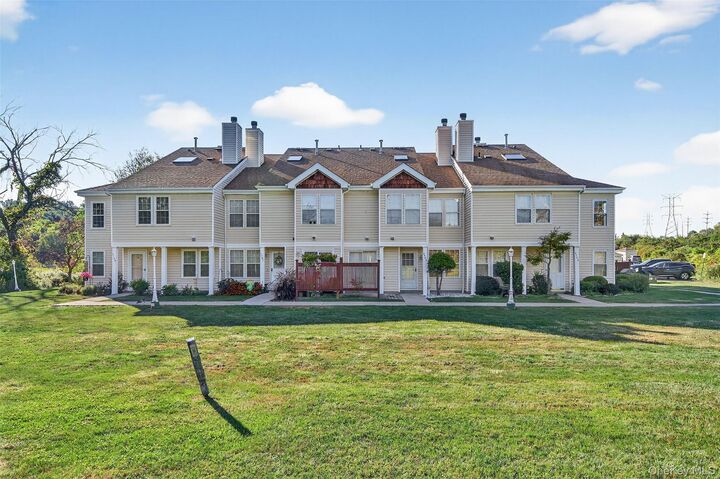 Property Photo:  4703 Whispering Hills Drive  NY 10918 