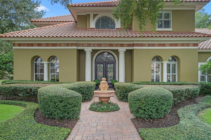 Property Photo: 104 E Lake Colony Drive FL 32751