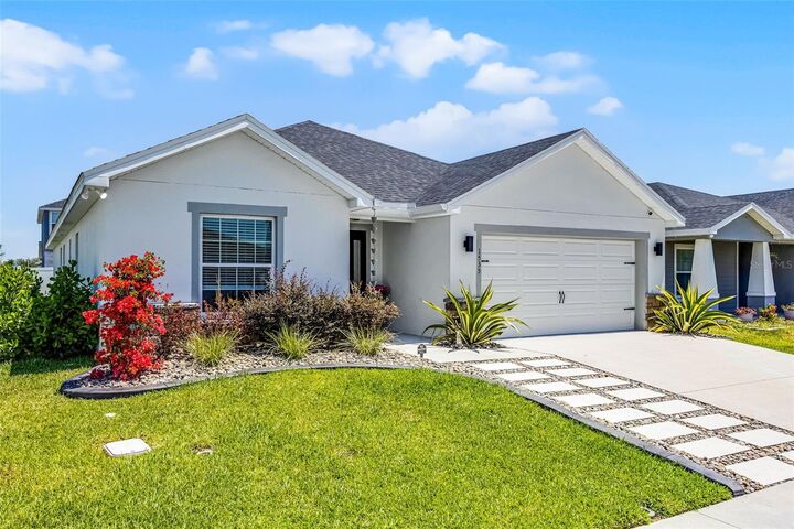 Property Photo: 1535 Eucalyptus Way FL 33837
