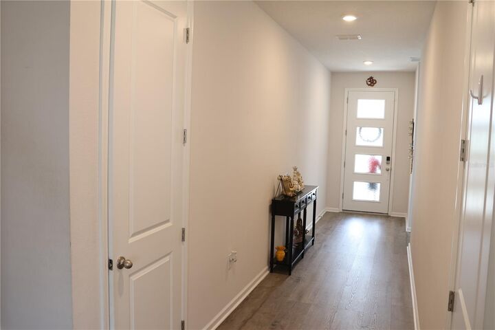 Property Photo:  1123 Sugarwood Street  FL 33837 