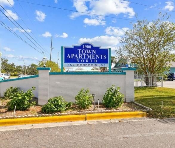 Property Photo:  2050 58th Avenue N 25  FL 33714 