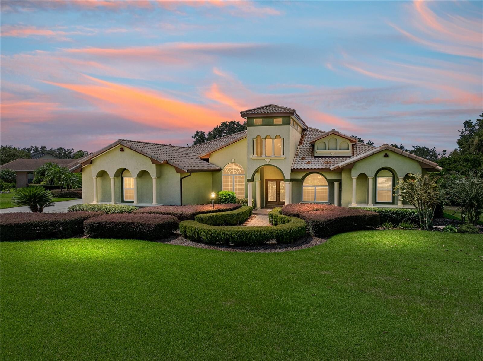 Property Photo:  3204 Heron Cove  FL 33884 
