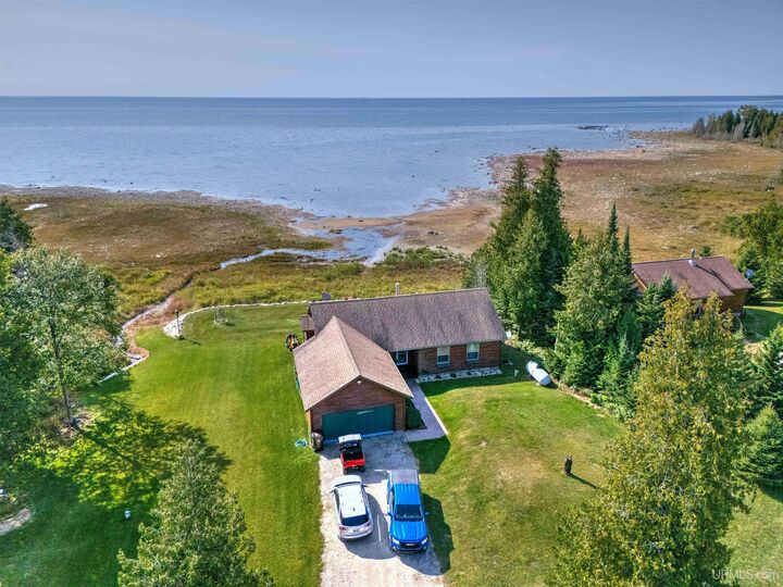 Property Photo:  9685 W Barque Point Trail Road  MI 49854 