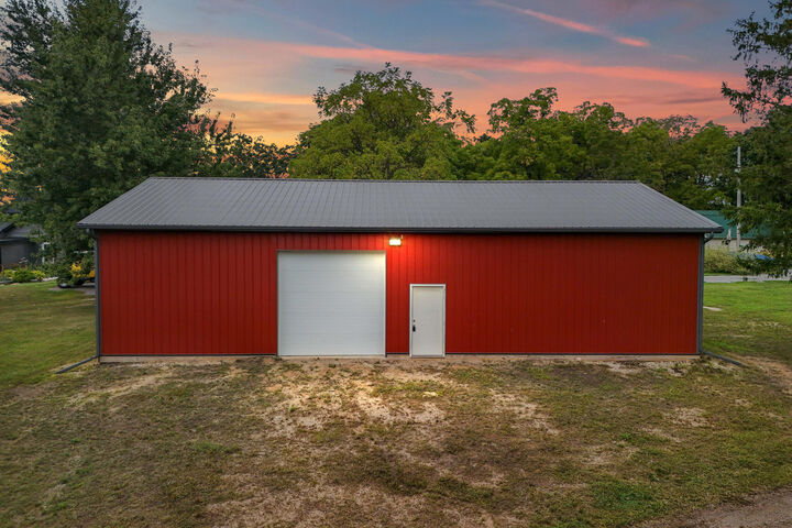 Property Photo: 6017 Skuse Road MI 49266