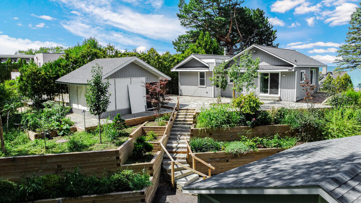 Property Photo: 3885 Lake Shore Drive MI 49117