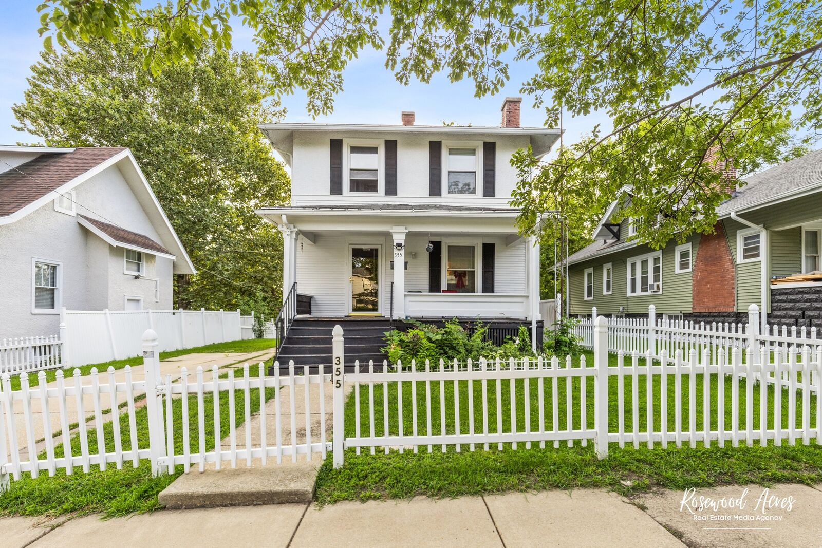 Property Photo:  355 S Myrtle Avenue  IL 60901