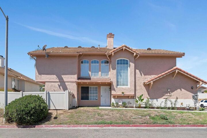1756 Promenade Circle  Vista CA 92083 photo