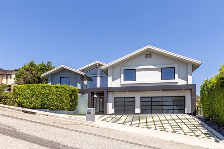Property Photo: 2111 Rimcrest Drive CA 91207
