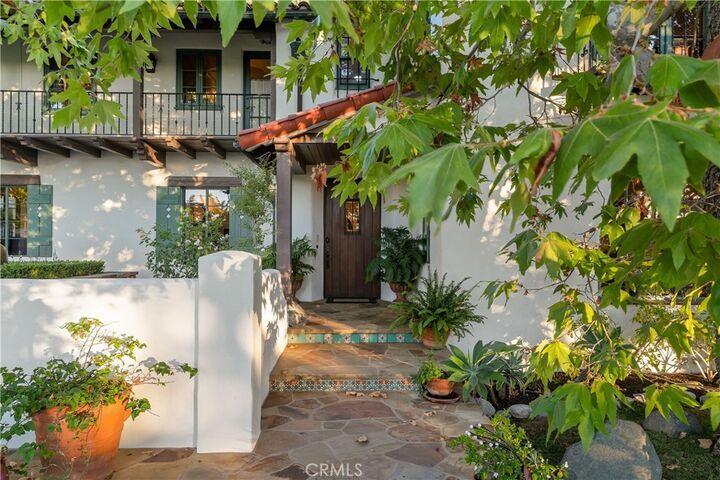 Property Photo:  11572 Cielo Place  CA 92705 