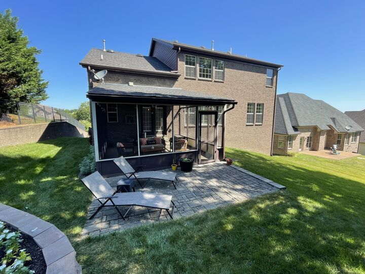 Property Photo:  1371 Sweetwater Dr  TN 37027 