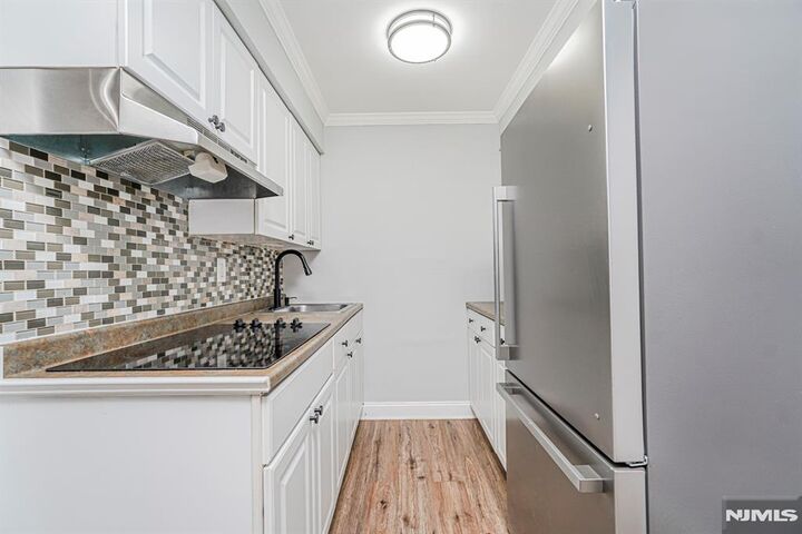 Property Photo:  83 68th Street 3  NJ 07093 