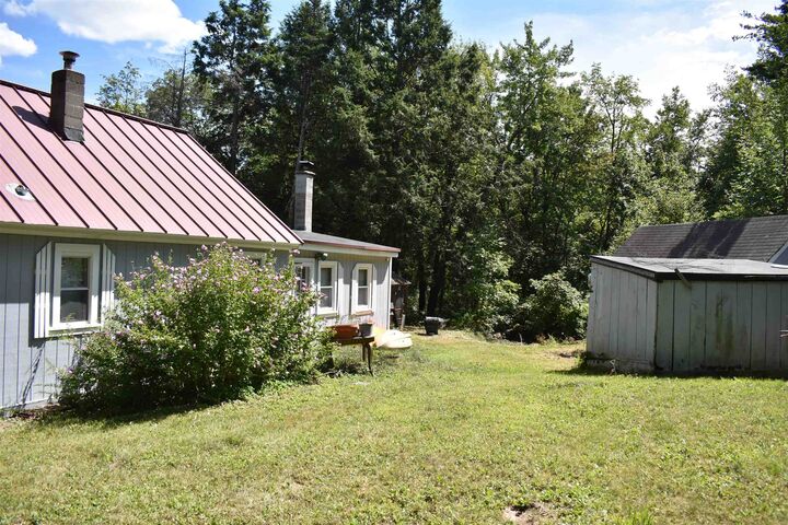 Property Photo: 108 Turnpike Road NH 03071