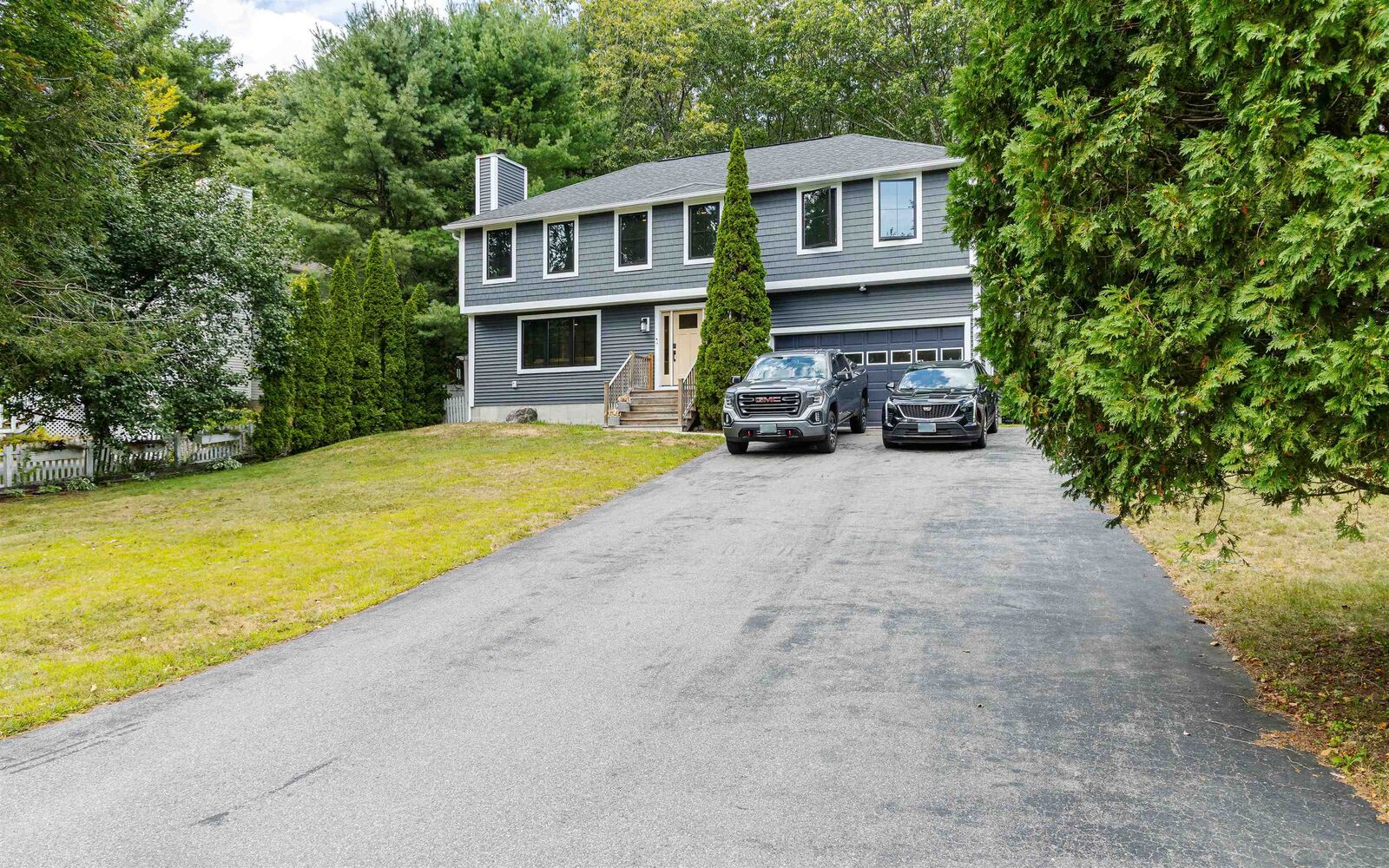 Property Photo: 15 Meetinghouse Road NH 03431