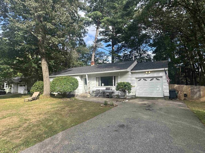 Property Photo: 40 Taft Road NH 03801