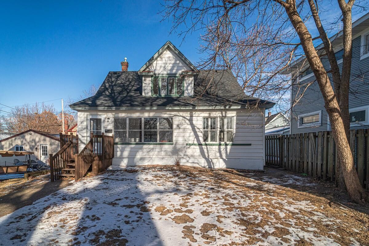 Property Photo: 1711 NE 22nd Avenue NE MN 55418