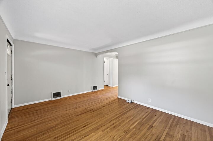 Property Photo: 5106 Aldrich Avenue N MN 55430