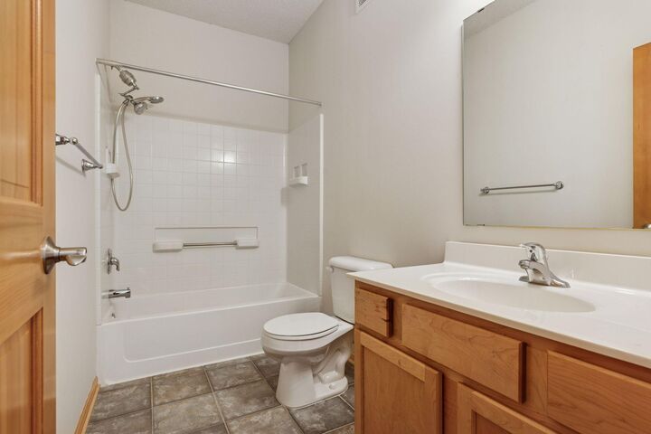 Property Photo:  4680 Bloomberg Lane  MN 55076 
