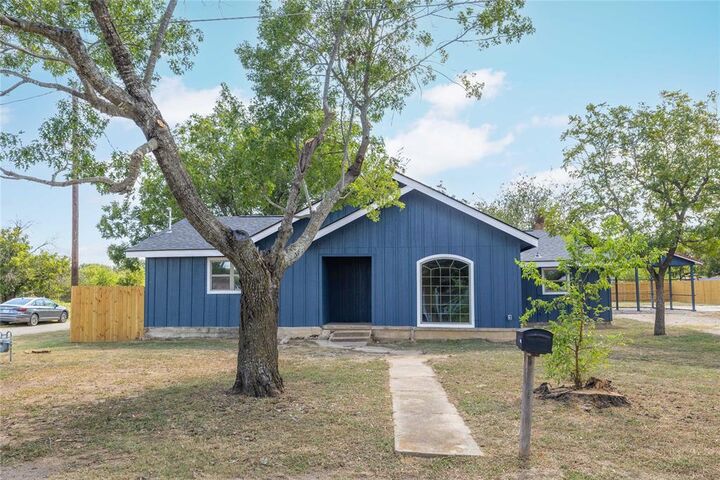Property Photo: 2911 Hemphill Street TX 76801