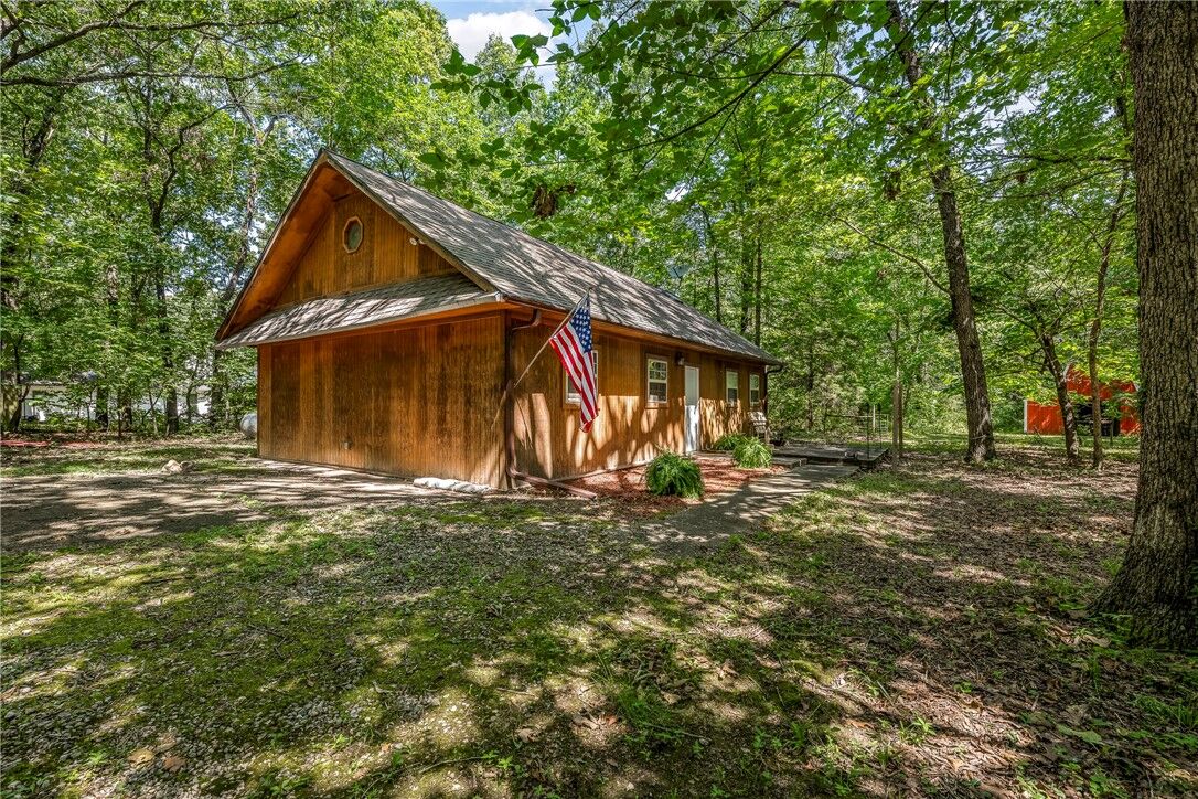 Property Photo: 11140 Old Charley Road AR 72736