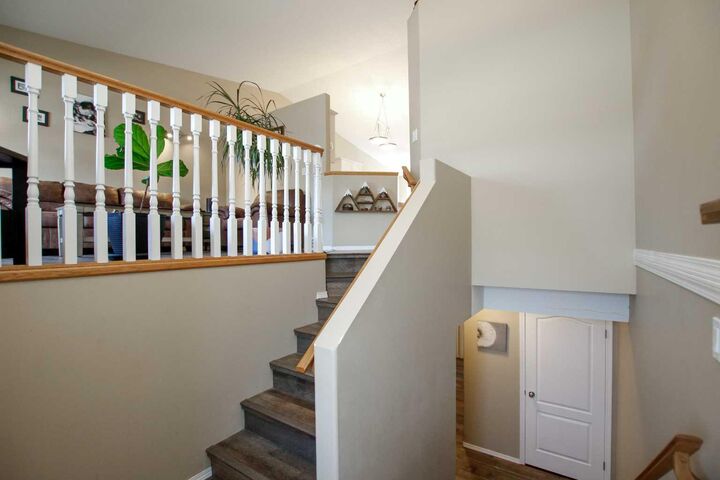 Property Photo: 13 Kenny Close AB T4P 4C3