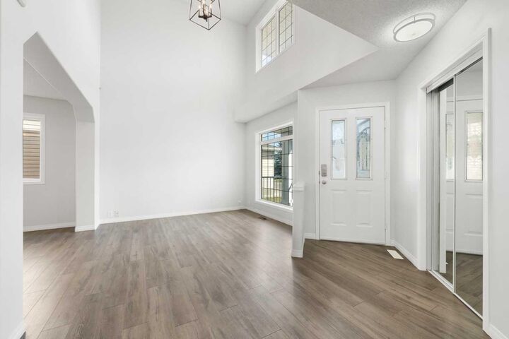 Property Photo: 146 Coral Reef Close NE AB T3J 3Y6