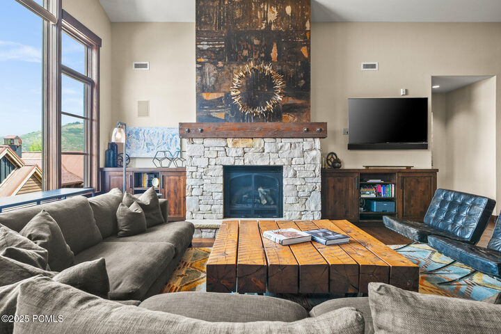 Property Photo:  1825 Three Kings Drive 4302  UT 84060 