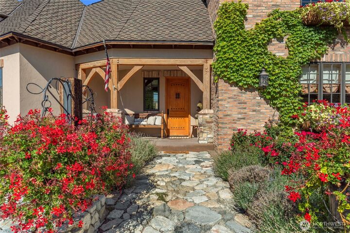 Property Photo: 250 Karma Kanyon Drive WA 98816