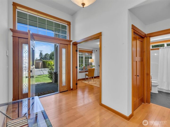 Property Photo:  4210  157th Place SE  WA 98012