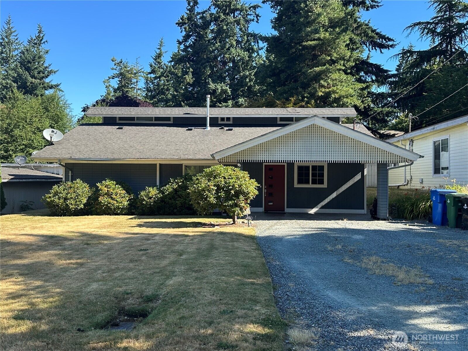 Property Photo: 322 NE 152nd Street WA 98155