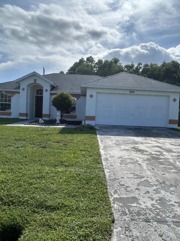 Property Photo: 4919 SW Forlano Street NW None FL 34983