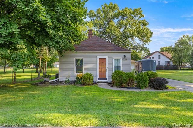 26730 Haig Street  Taylor MI 48180 photo