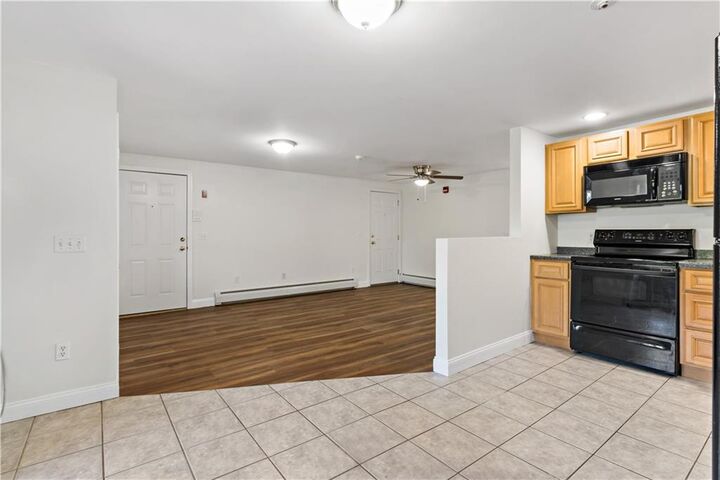 Property Photo:  671 Metacom Avenue 39  RI 02809 